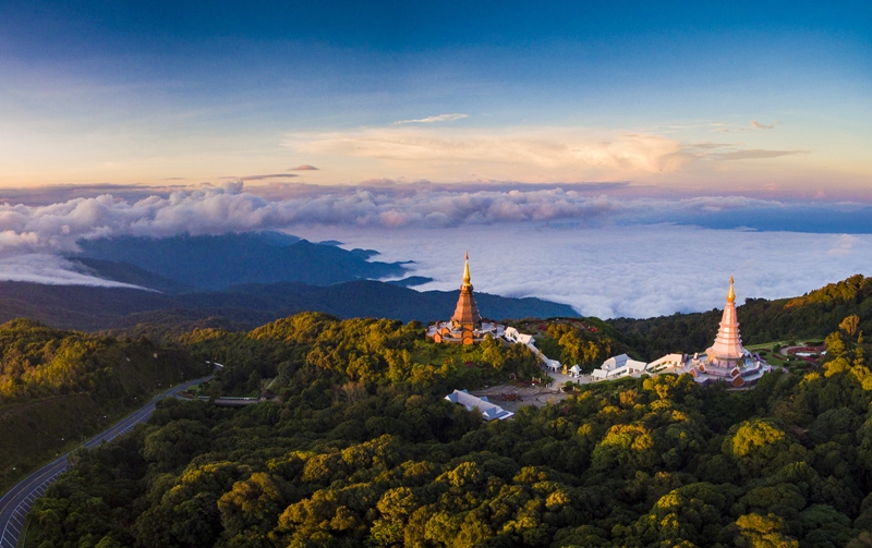Vistas de las Twin Pagodas de Doi Inthanon